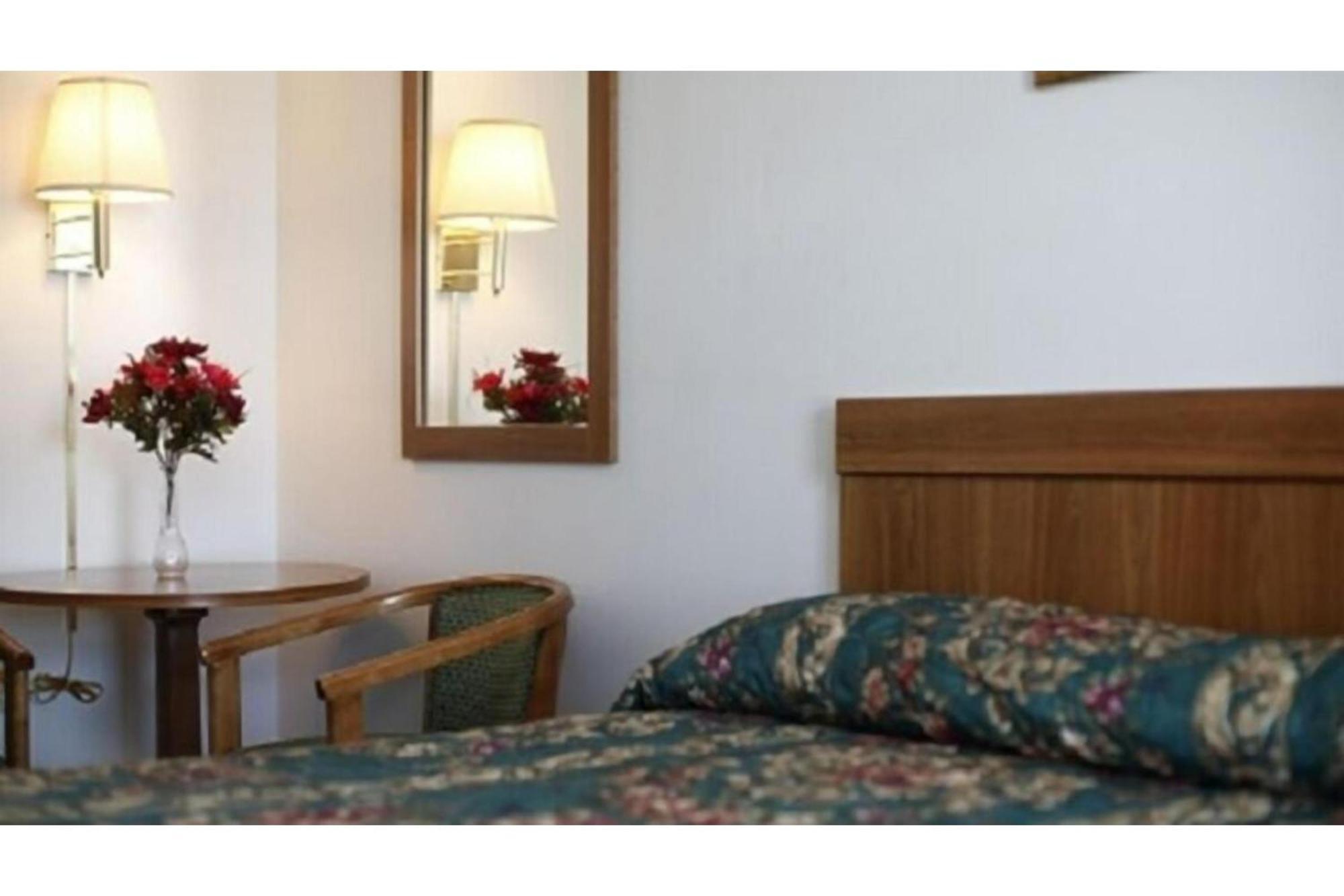 Travelier Motel - Macon Extérieur photo